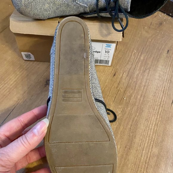 Toms Desert Wedge Metallic Linen Bootie Size 10 - Picture 7 of 10